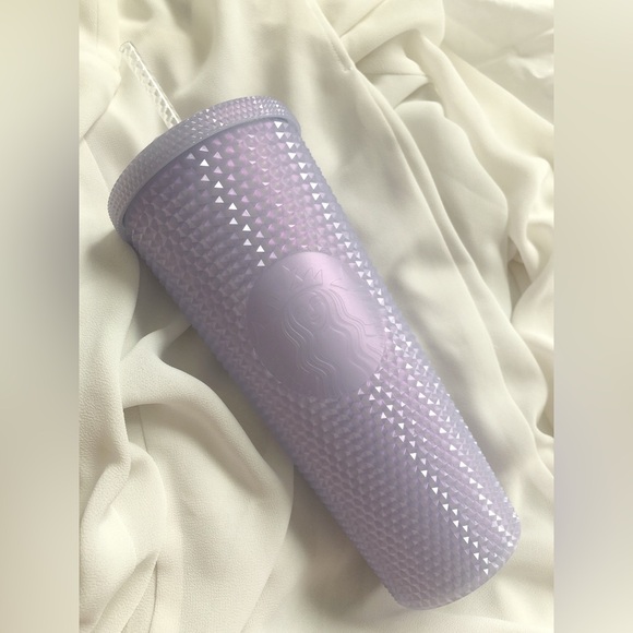 Starbucks - 2021 Holiday Studded Bling Cold Cup - Icy Lilac - 24 Oz - Picture 1 of 4